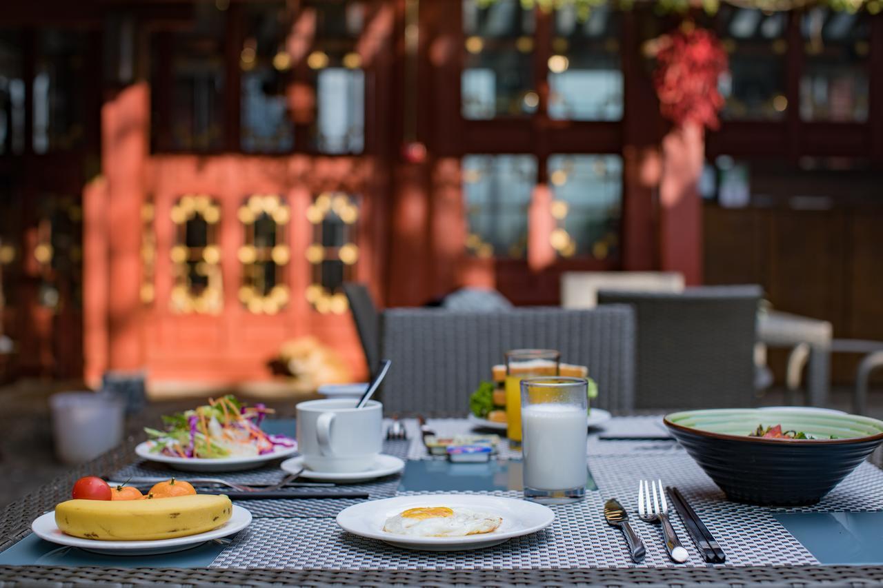 Lijiang Ivy Garden Resort Hotel Экстерьер фото